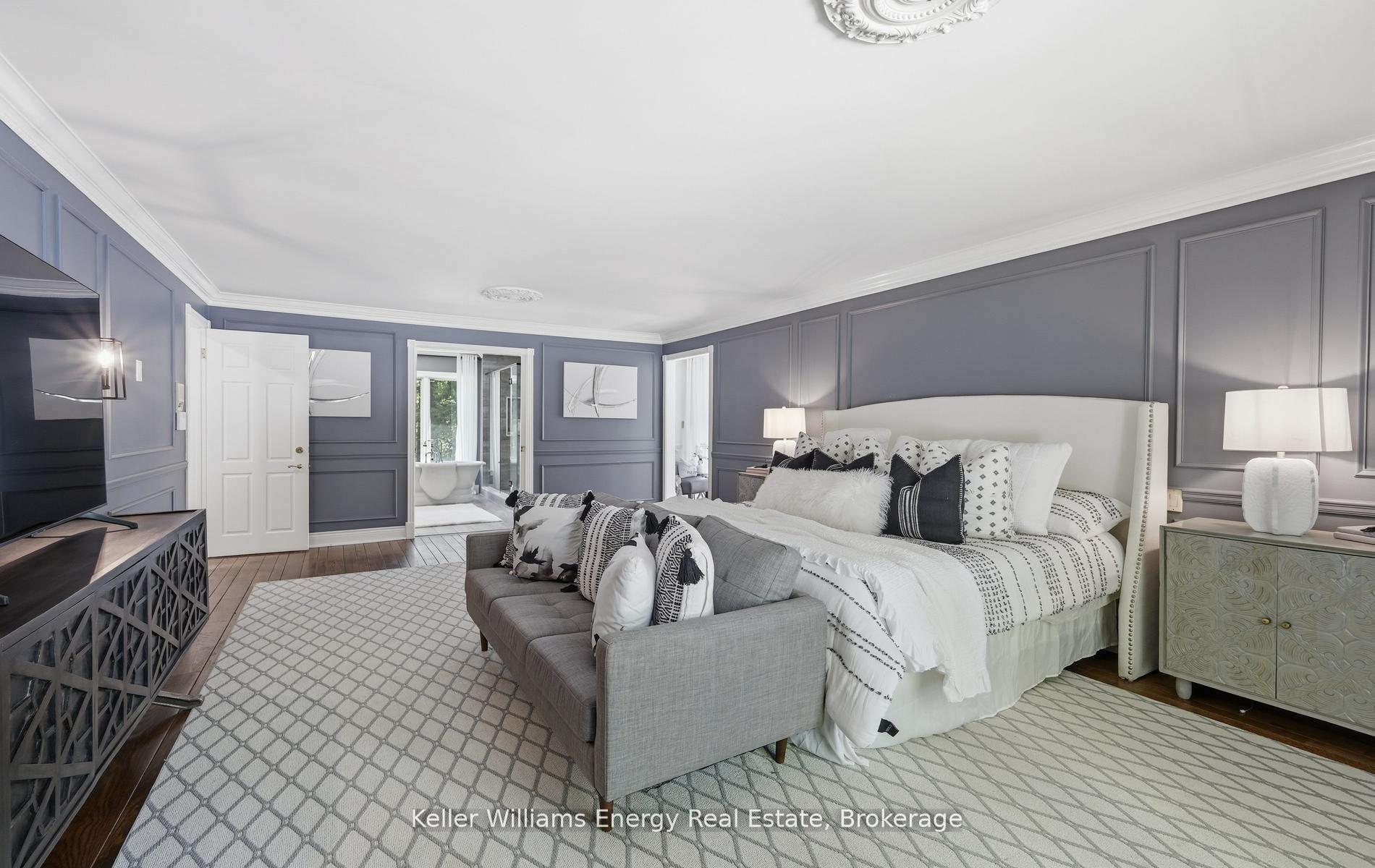Photo 21 of 7925 Cedarbrook Trail, Whitby, Rural Whitby — HOMEH