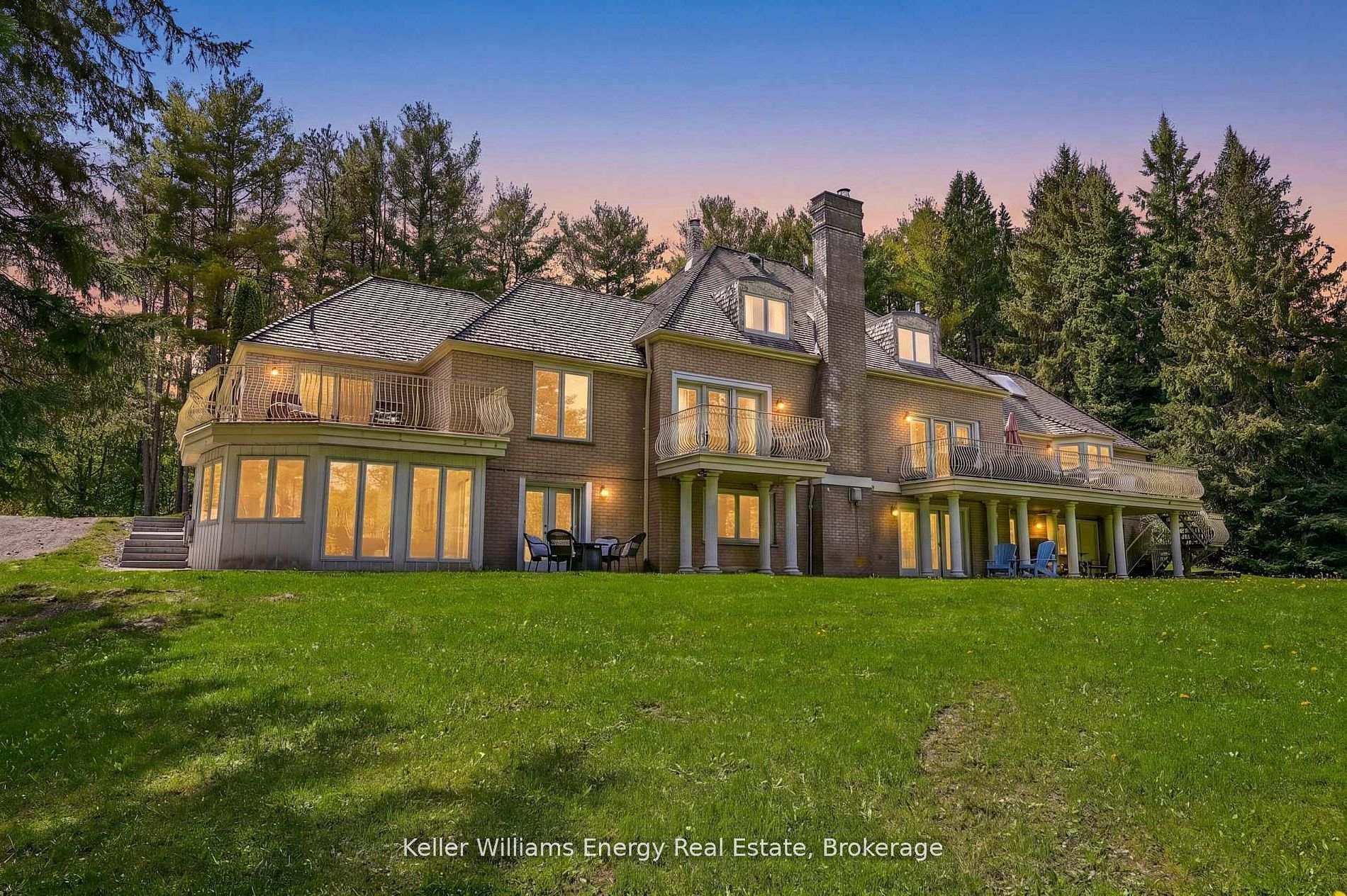Photo 43 of 7925 Cedarbrook Trail, Whitby, Rural Whitby — HOMEH