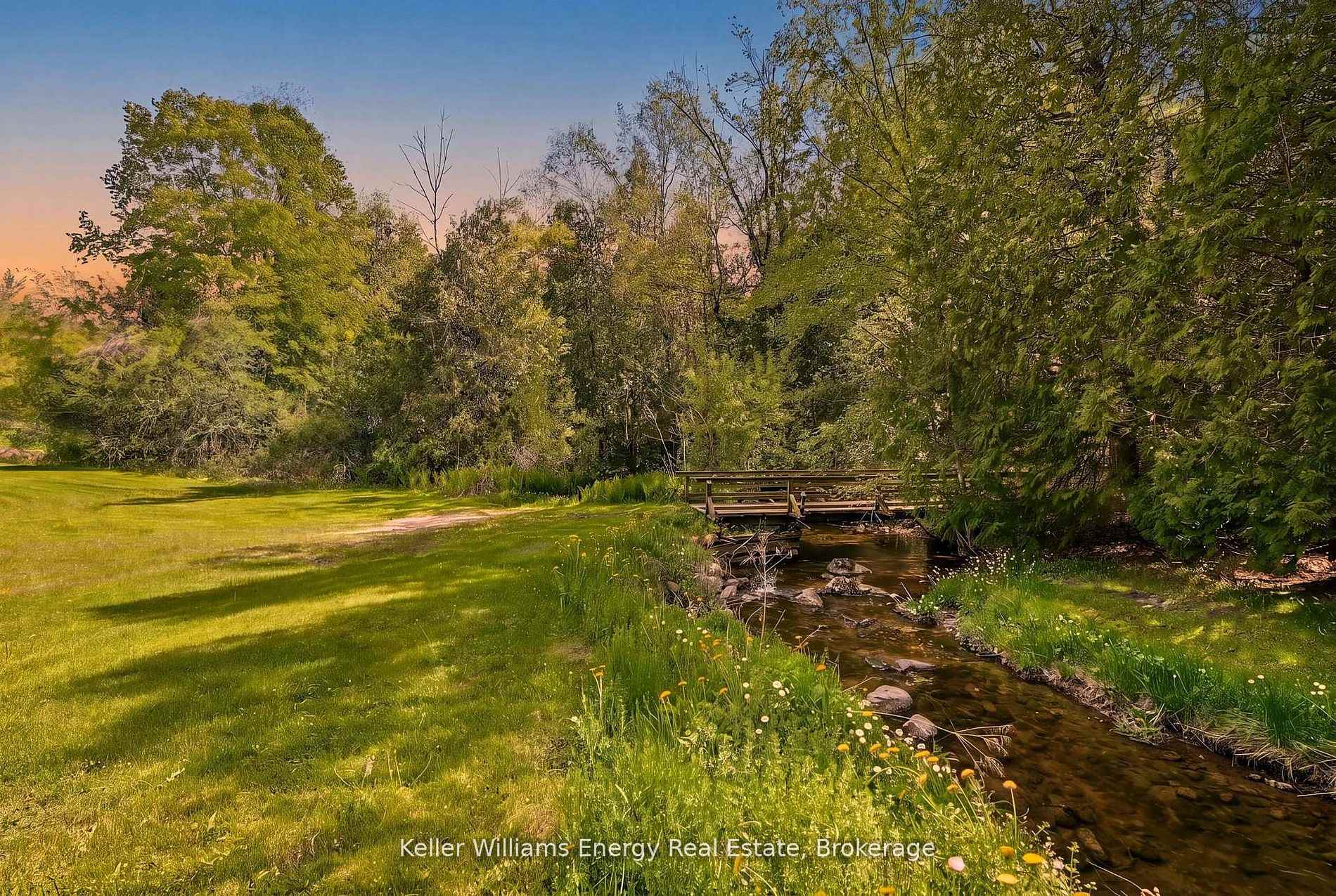 Photo 46 of 7925 Cedarbrook Trail, Whitby, Rural Whitby — HOMEH