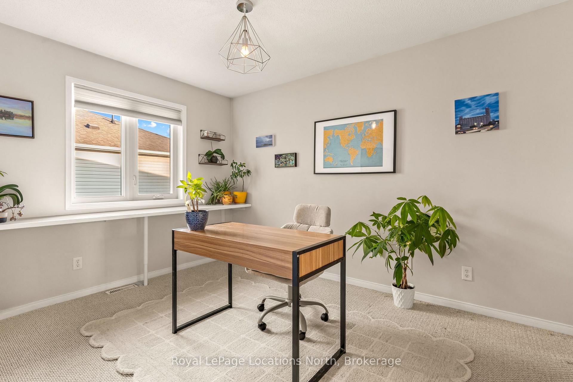 Photo 21 of Unit 17, 35 Sundial Court, Collingwood — HOMEH