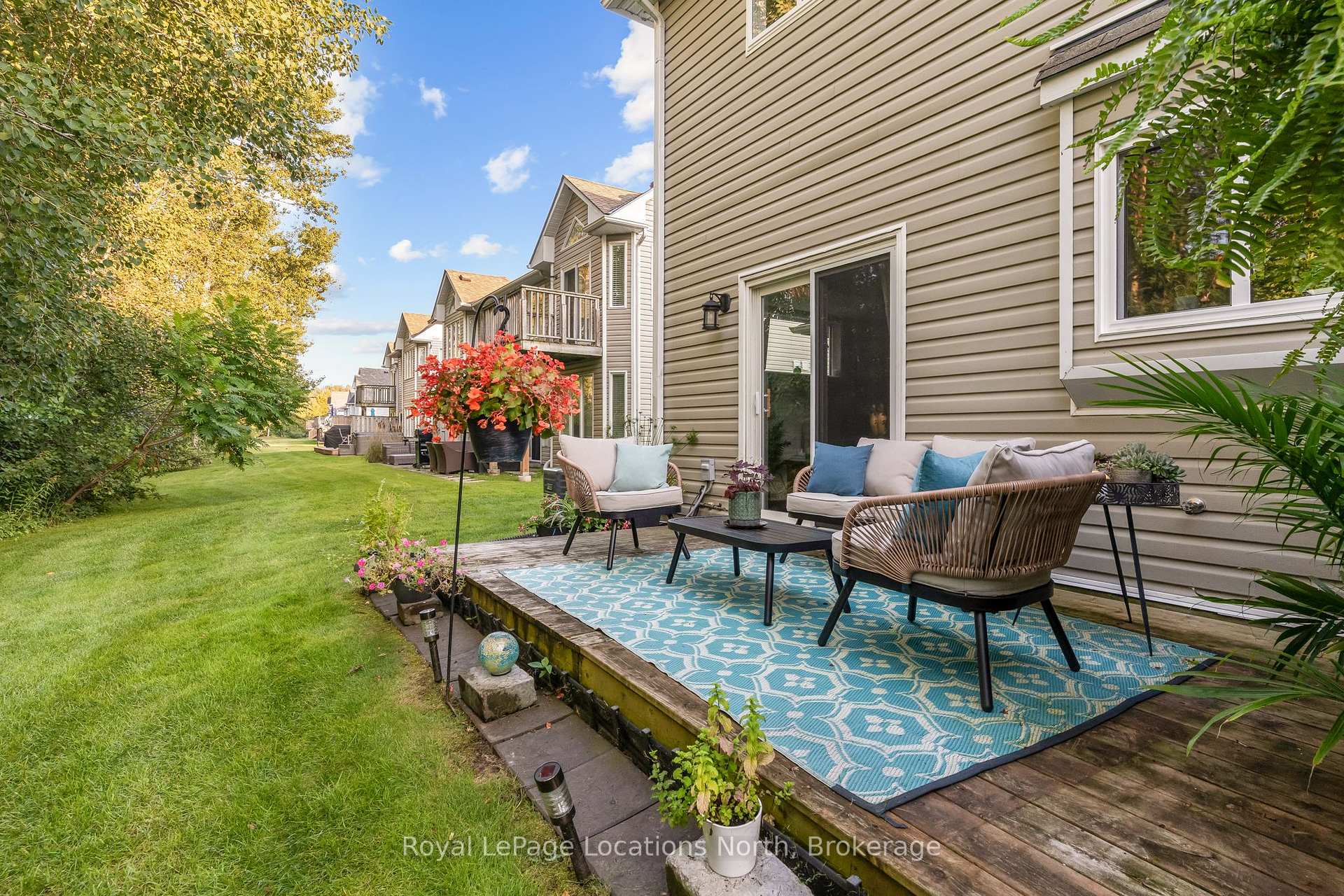 Photo 27 of Unit 17, 35 Sundial Court, Collingwood — HOMEH