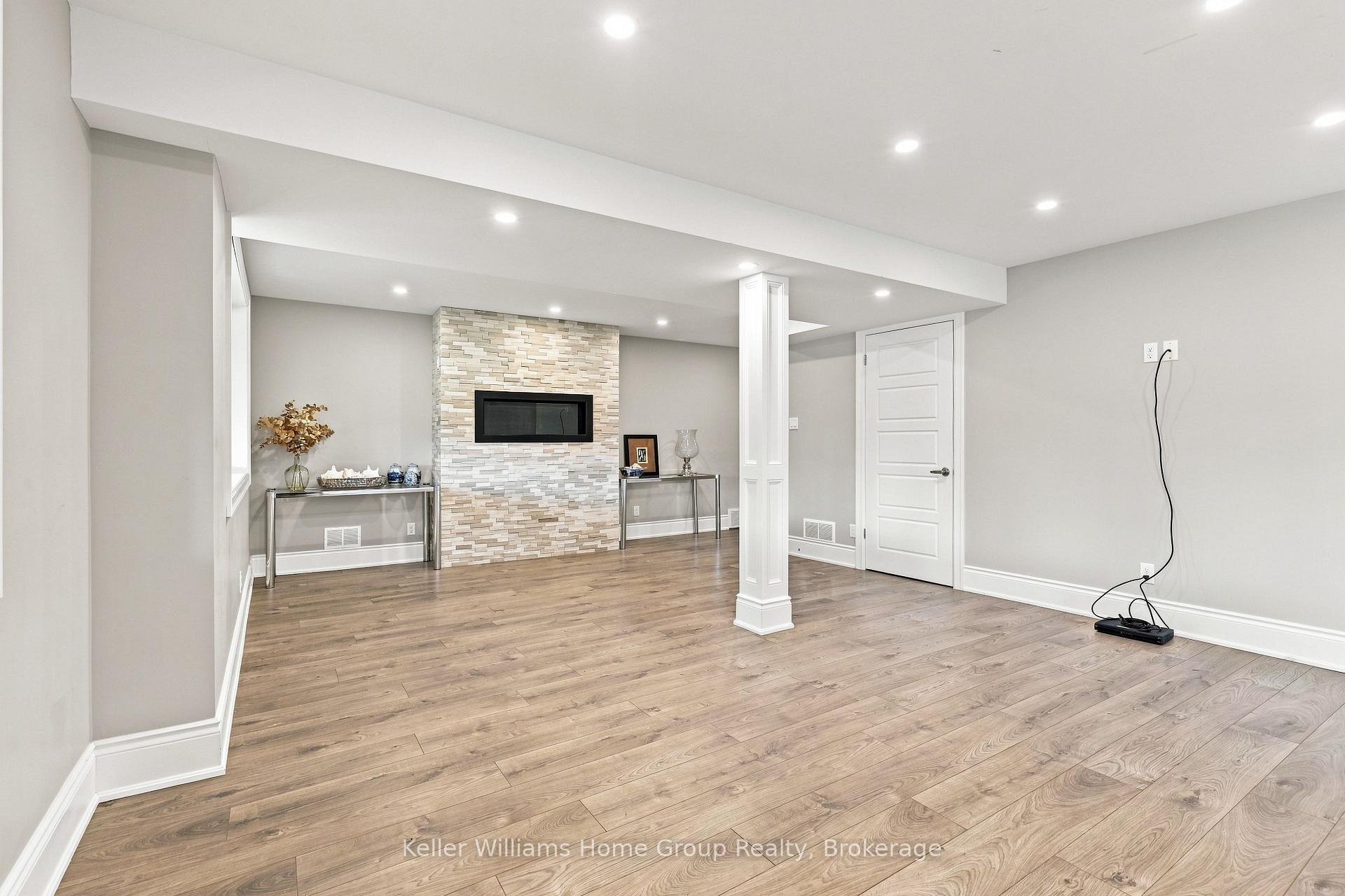 Photo 29 of Unit 53, 145 Aberfoyle Mill Crescent, Puslinch, Aberfoyle — HOMEH