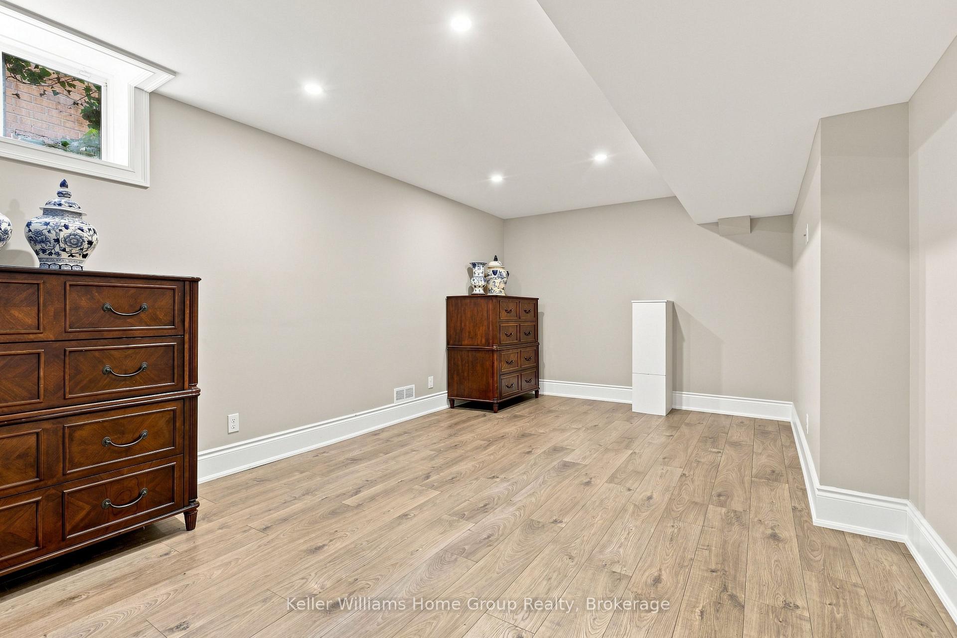Photo 32 of Unit 53, 145 Aberfoyle Mill Crescent, Puslinch, Aberfoyle — HOMEH