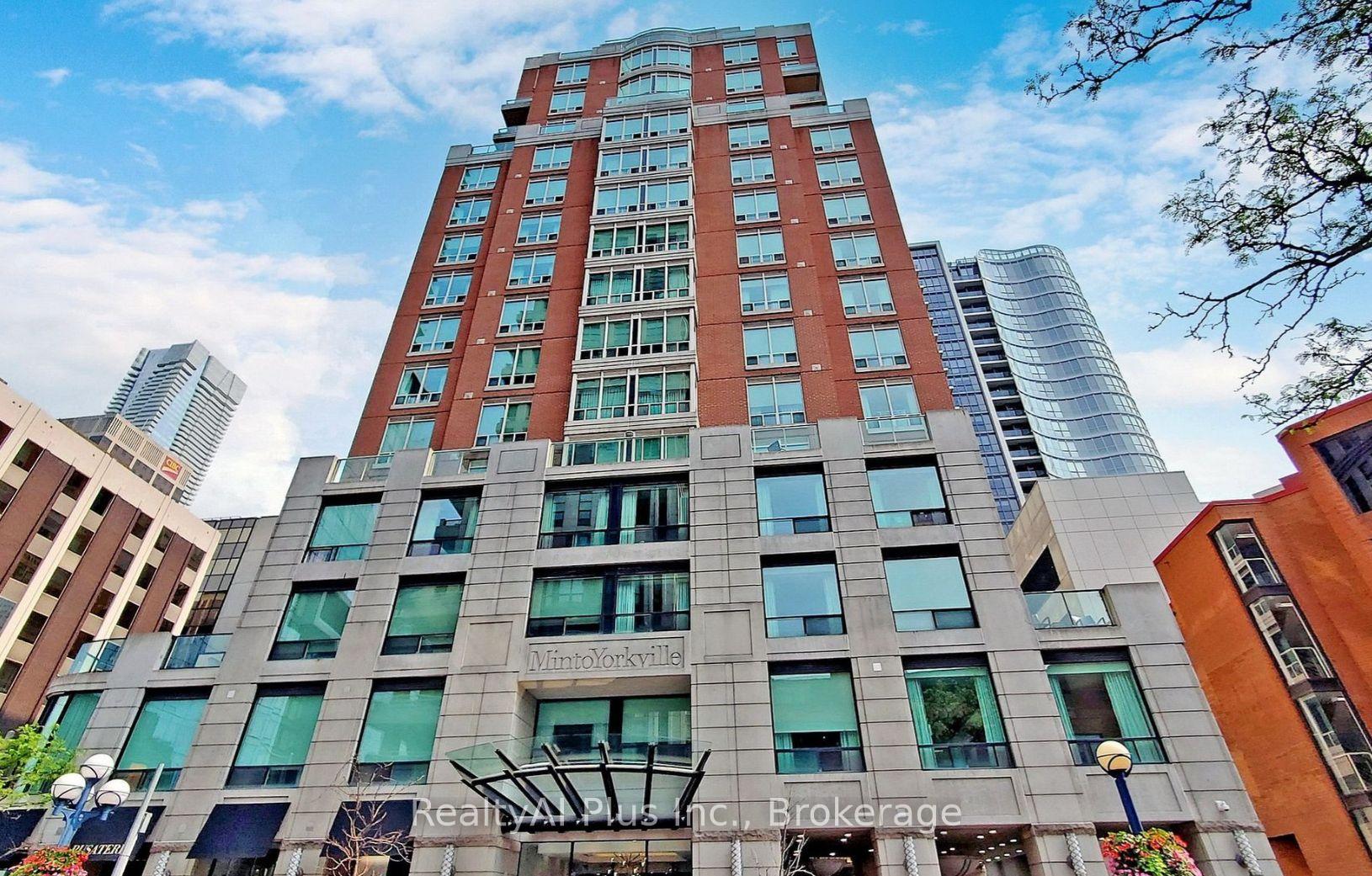 Photo of Unit 1911, 155 Yorkville Avenue