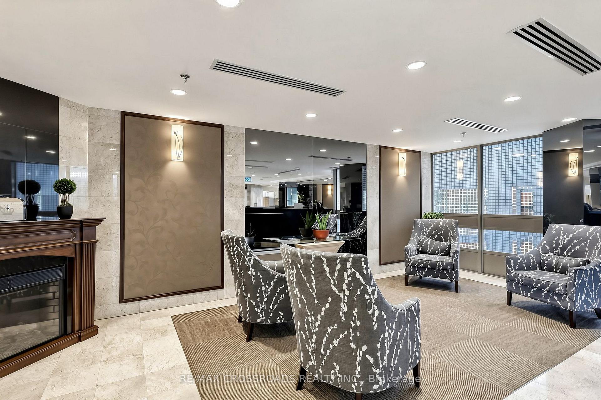 Photo 8 of Unit 511, 3233 Eglinton Avenue E, Scarborough, Scarborough Village — HOMEH