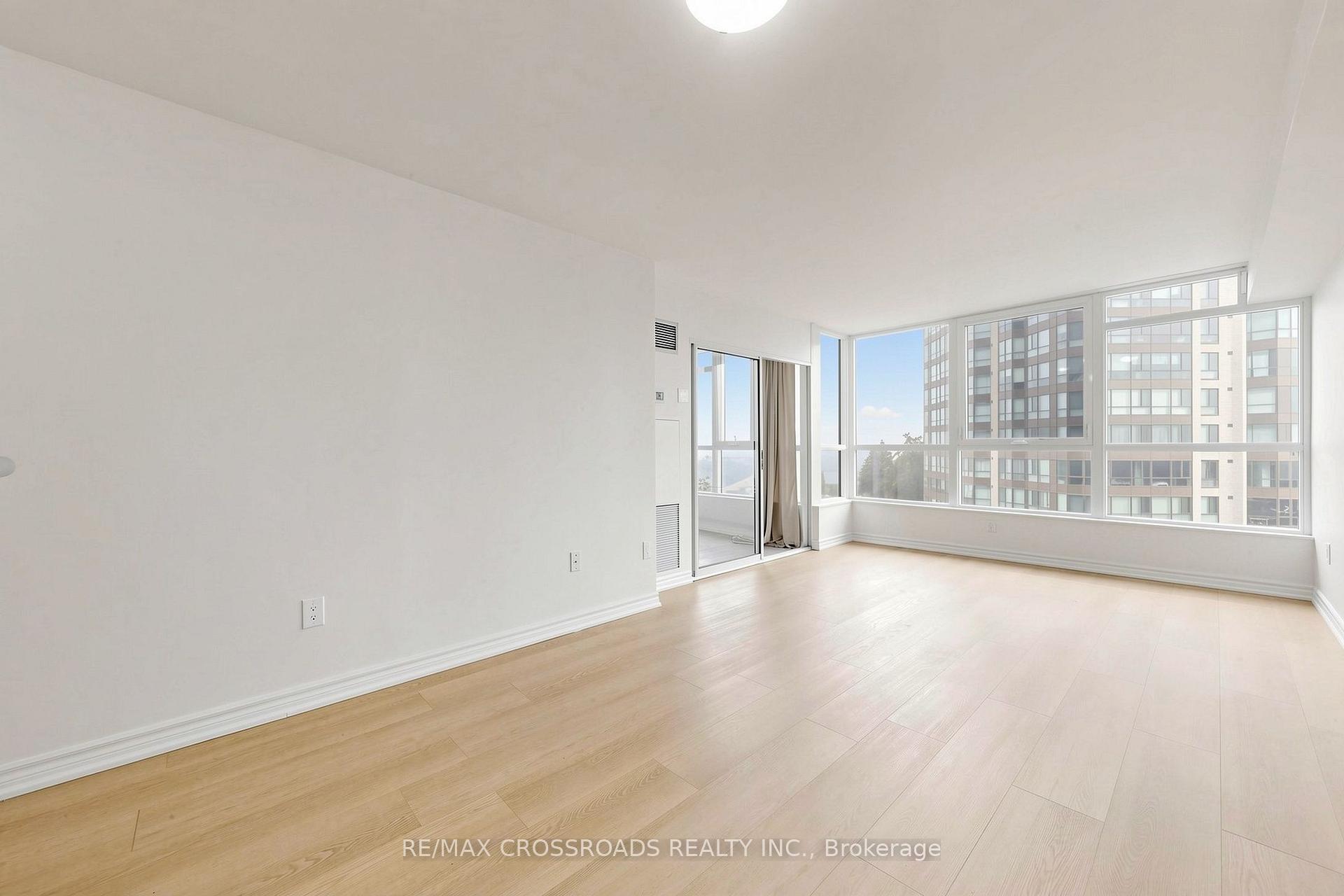 Photo 9 of Unit 511, 3233 Eglinton Avenue E, Scarborough, Scarborough Village — HOMEH