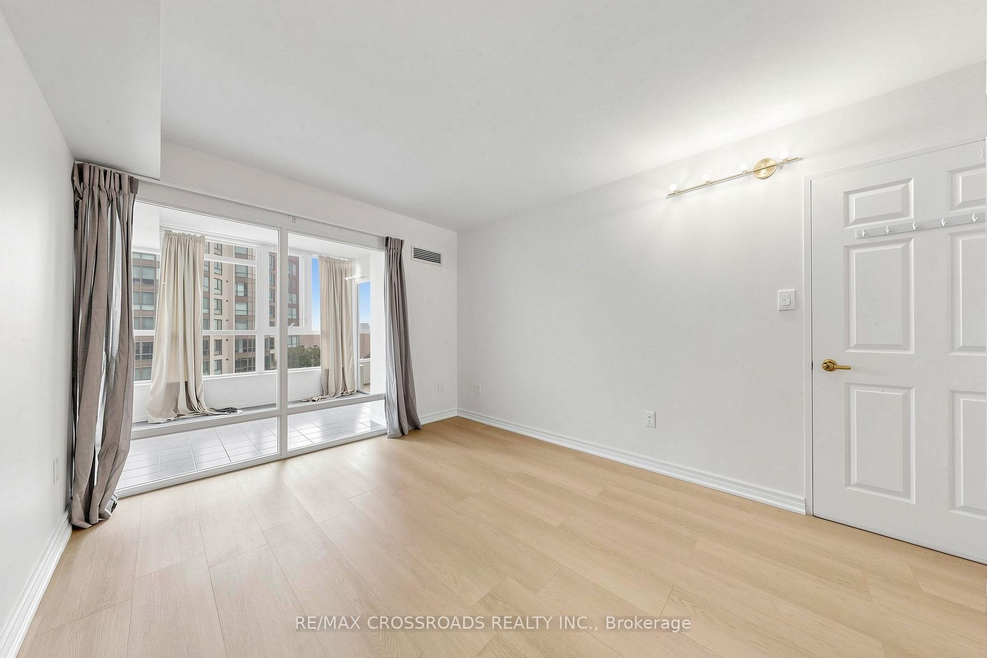 Photo 19 of Unit 511, 3233 Eglinton Avenue E, Scarborough, Scarborough Village — HOMEH