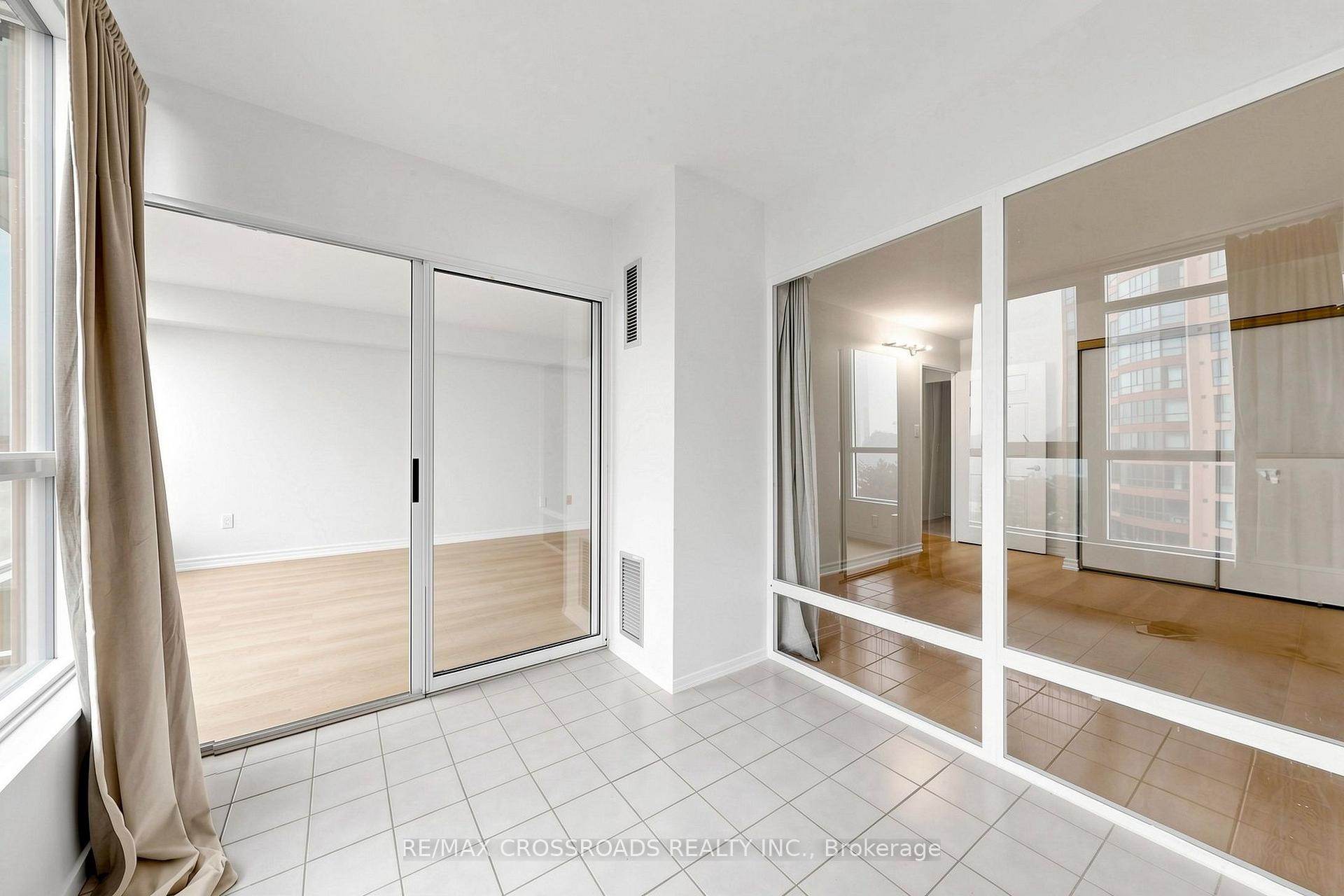 Photo 25 of Unit 511, 3233 Eglinton Avenue E, Scarborough, Scarborough Village — HOMEH