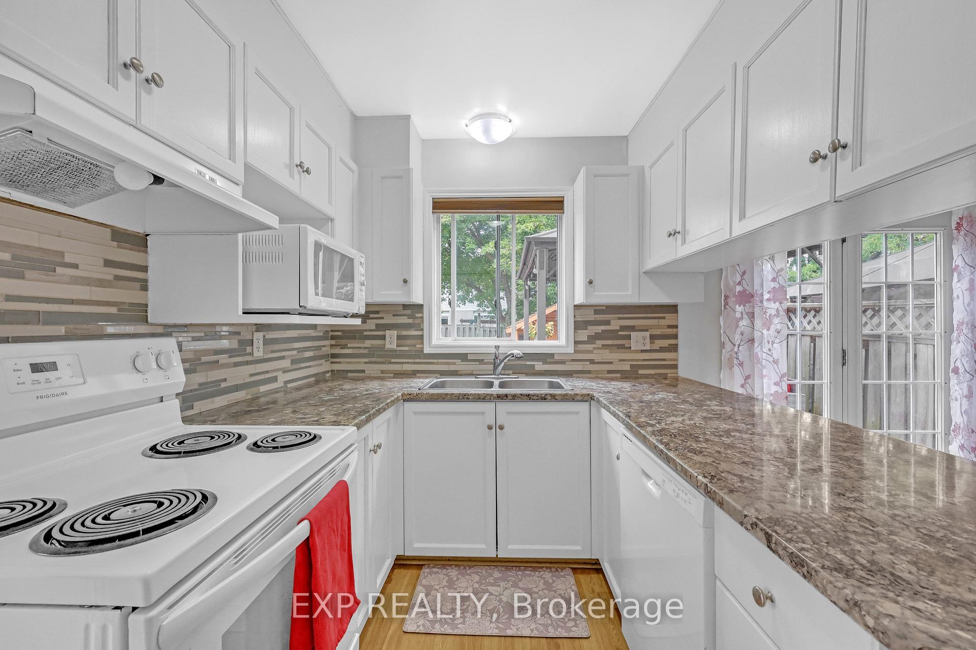 Photo 10 of 220 Scott Road, Cambridge, Silver Heights — HOMEH