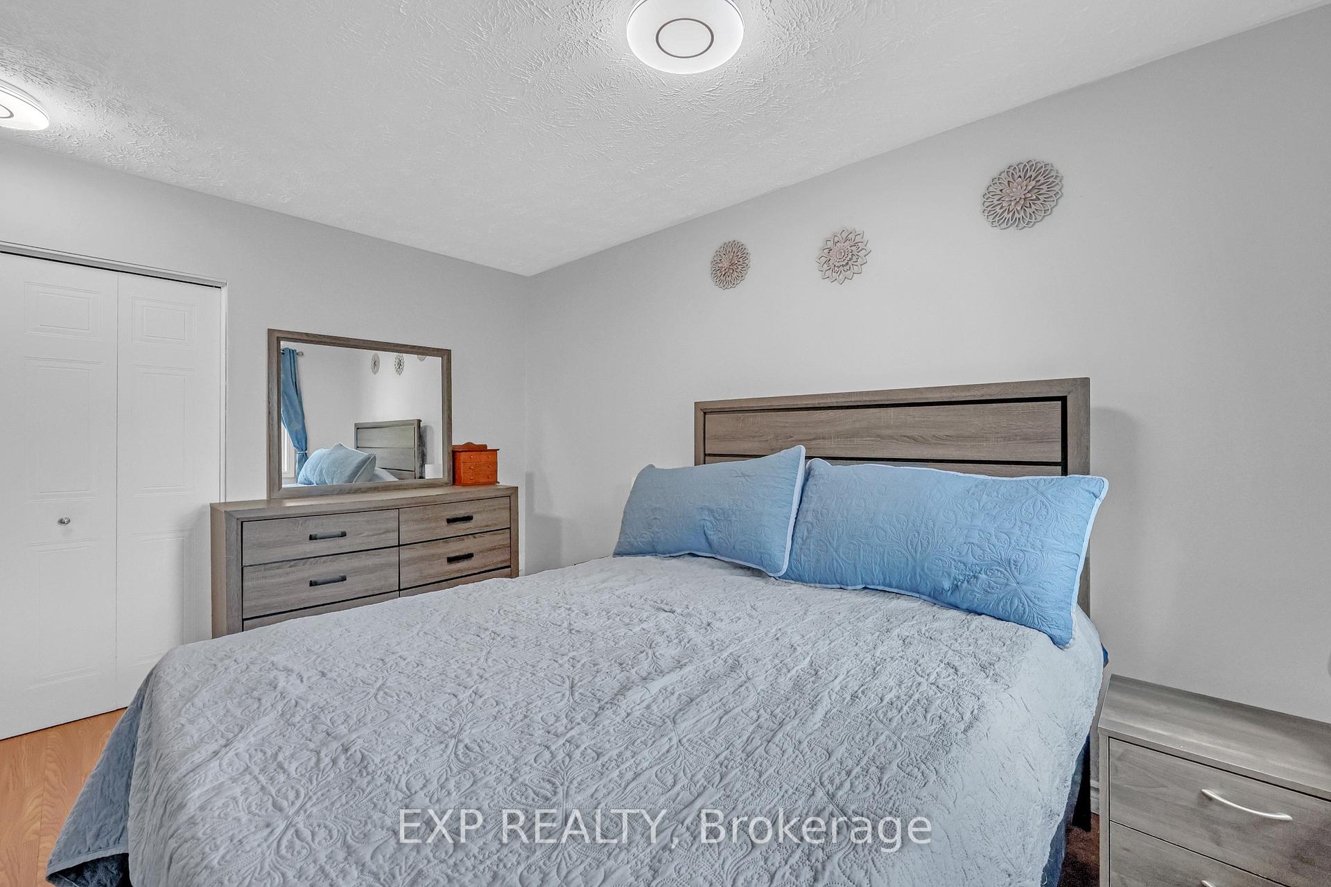Photo 14 of 220 Scott Road, Cambridge, Silver Heights — HOMEH