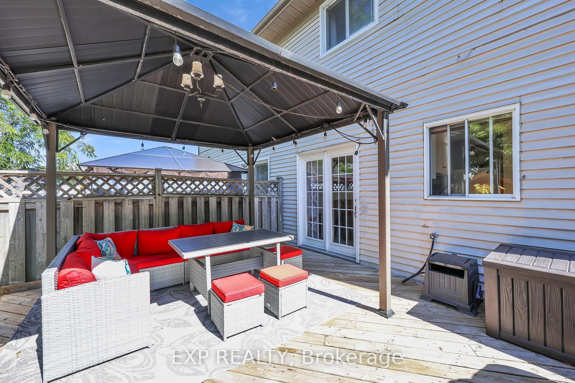 Photo 20 of 220 Scott Road, Cambridge, Silver Heights — HOMEH