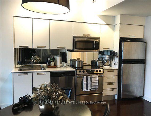 Photo 5 of Unit 3405, 33 Charles Street E, Toronto, Church-Yonge Corridor — HOMEH