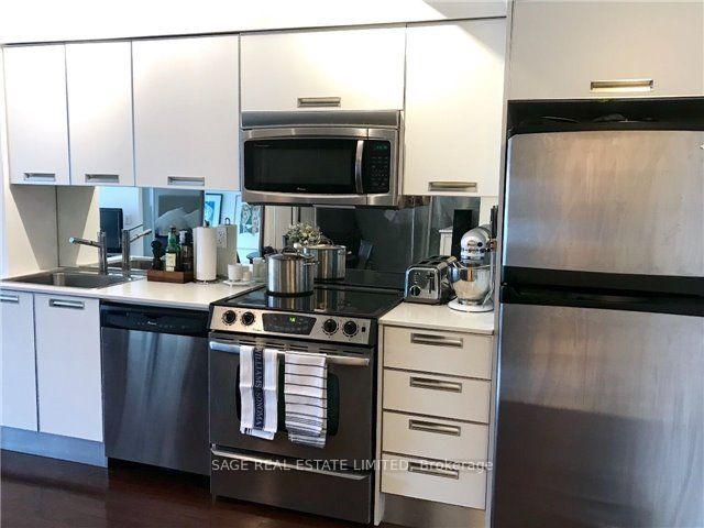Photo 6 of Unit 3405, 33 Charles Street E, Toronto, Church-Yonge Corridor — HOMEH
