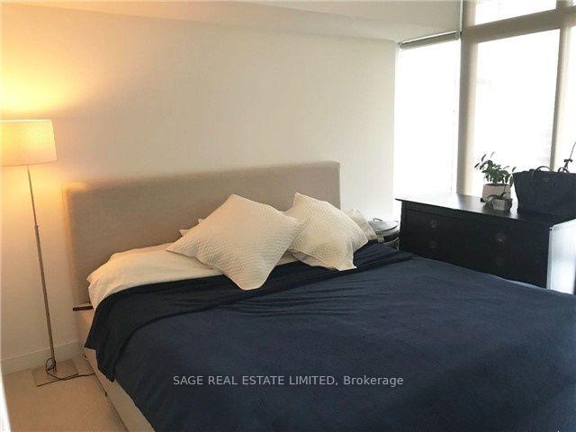 Photo 8 of Unit 3405, 33 Charles Street E, Toronto, Church-Yonge Corridor — HOMEH