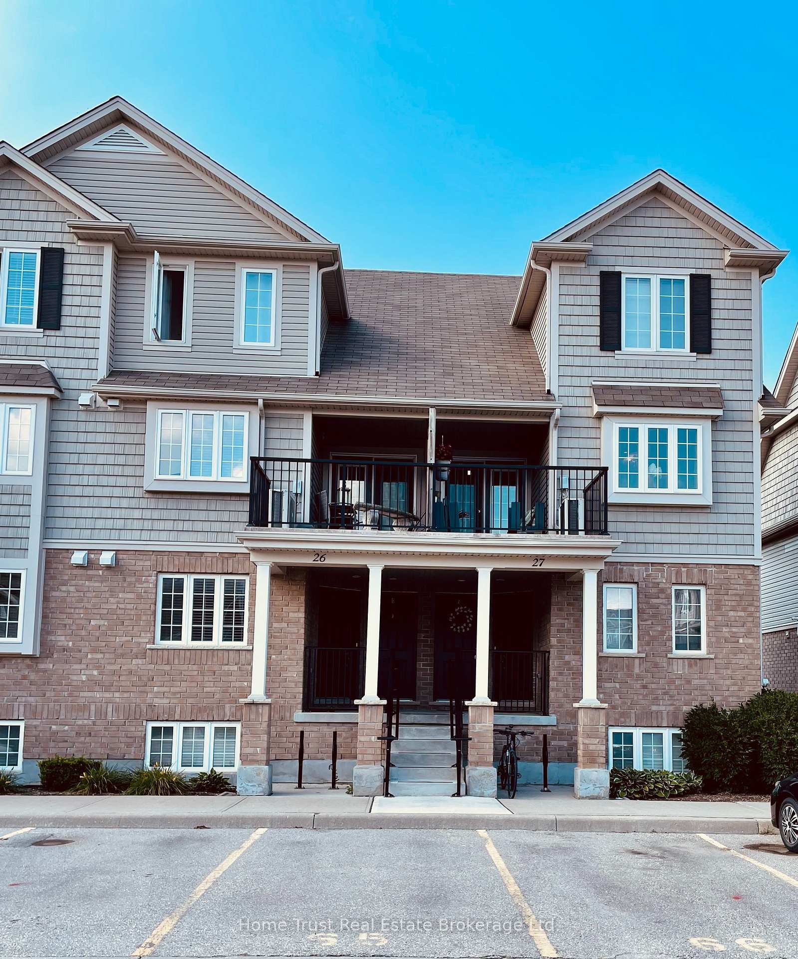 Front of Unit 27A, 15 Carere Crescent