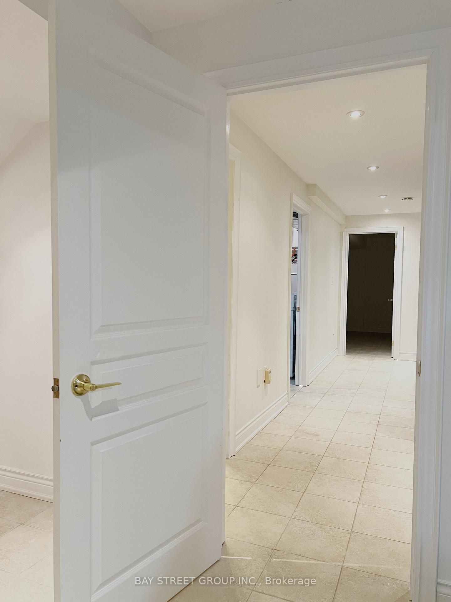 Photo 3 of Bsmt 96 Preston Hill Crescent, Vaughan, Patterson — HOMEH