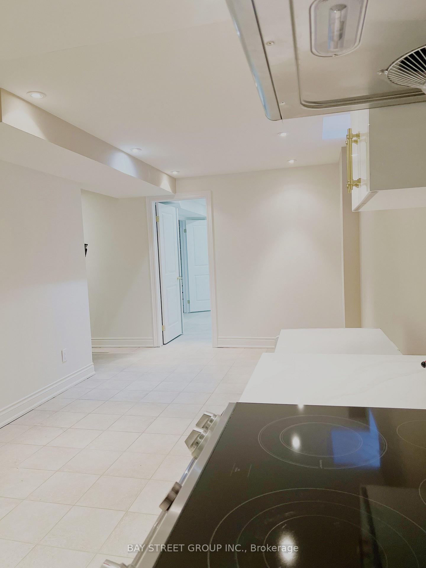 Photo 9 of Bsmt 96 Preston Hill Crescent, Vaughan, Patterson — HOMEH