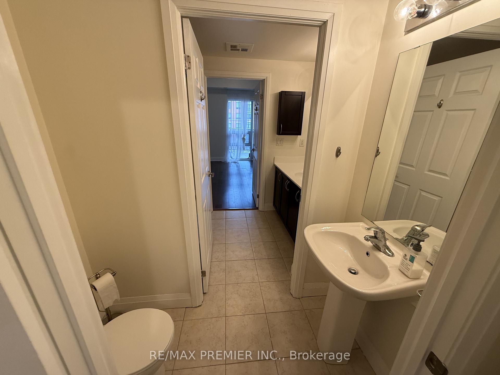 Photo 14 of Unit 406, 83 Woodbridge Avenue, Vaughan, West Woodbridge — HOMEH
