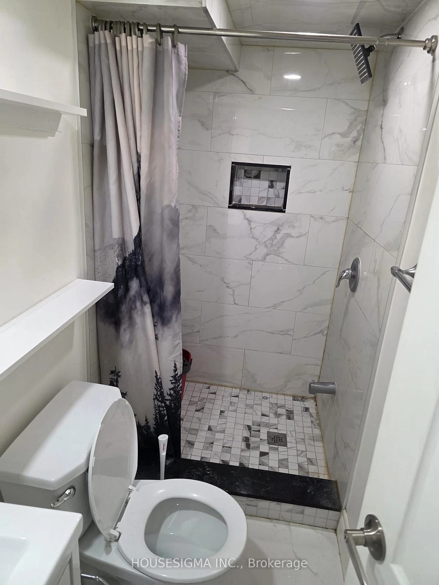 Photo 16 of Unit BSMT, 51 Axsmith Crescent, North York, Don Valley Village — HOMEH