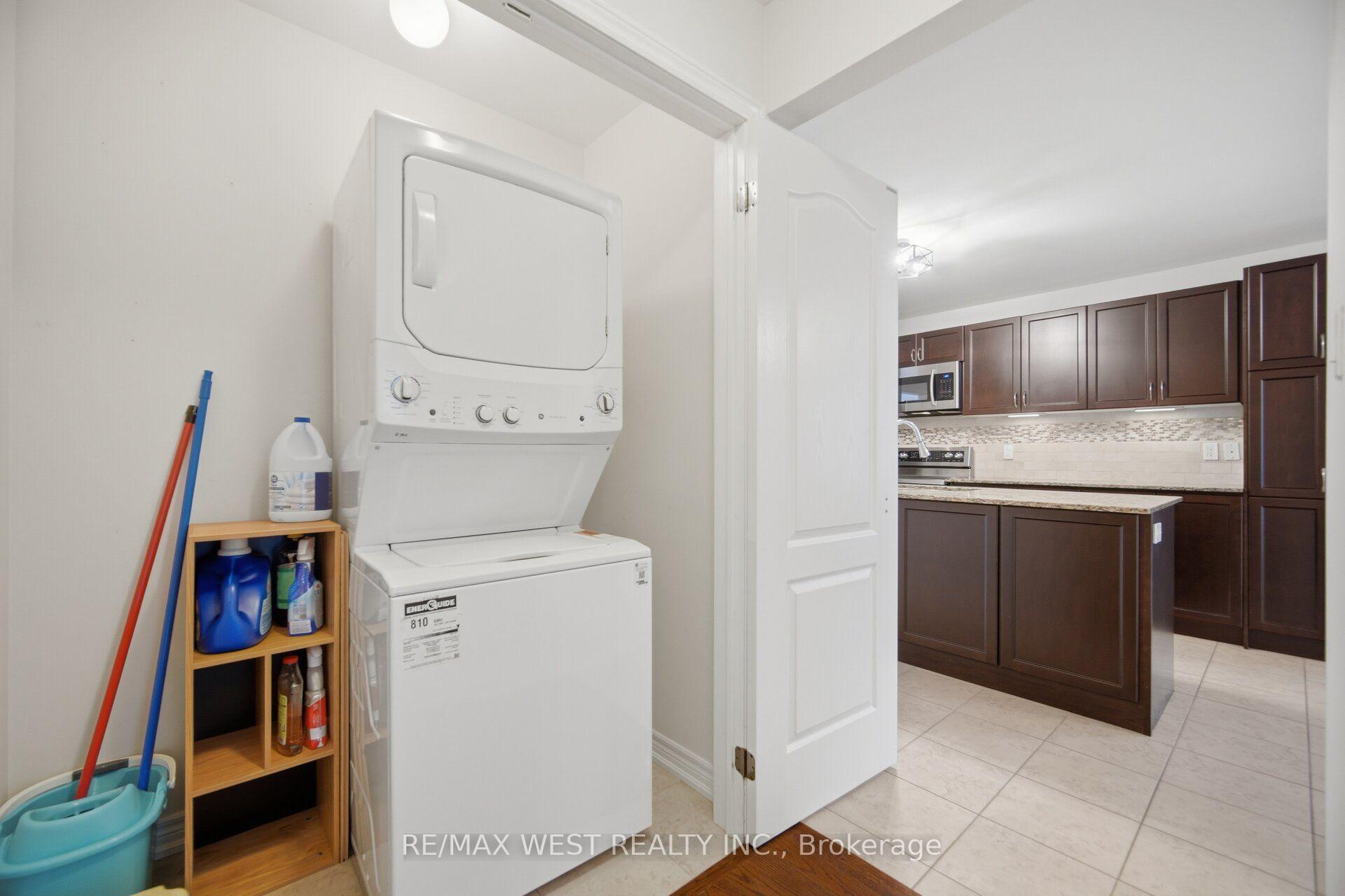Photo 28 of 12 Muzzo Drive, Brampton, Sandringham-Wellington — HOMEH