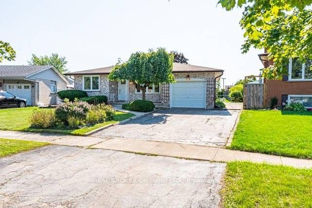 Photo 2 of Unit Upper, 19 Argyle Court, Welland, Prince Charles — HOMEH