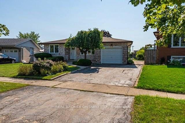 Photo 3 of Unit Upper, 19 Argyle Court, Welland, Prince Charles — HOMEH