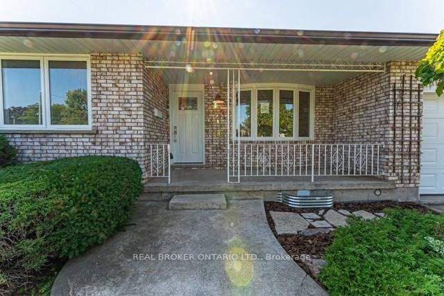 Photo 6 of Unit Upper, 19 Argyle Court, Welland, Prince Charles — HOMEH