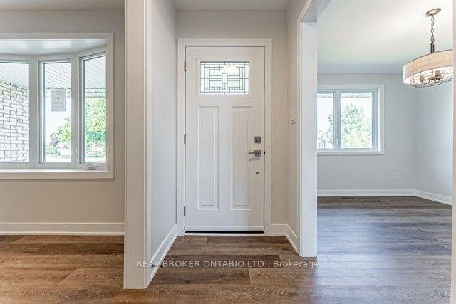 Photo 7 of Unit Upper, 19 Argyle Court, Welland, Prince Charles — HOMEH