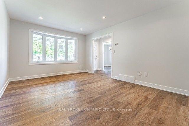 Photo 8 of Unit Upper, 19 Argyle Court, Welland, Prince Charles — HOMEH