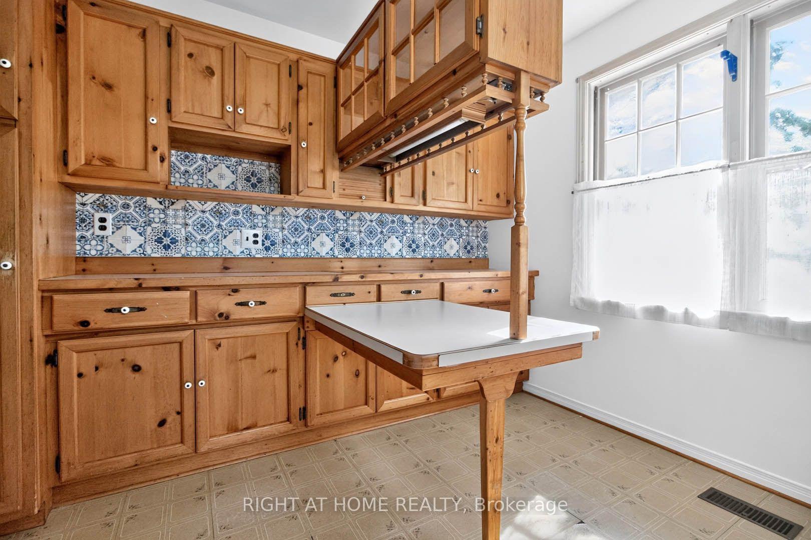 Photo 9 of 8 Amelia Street, Brant, Paris — HOMEH