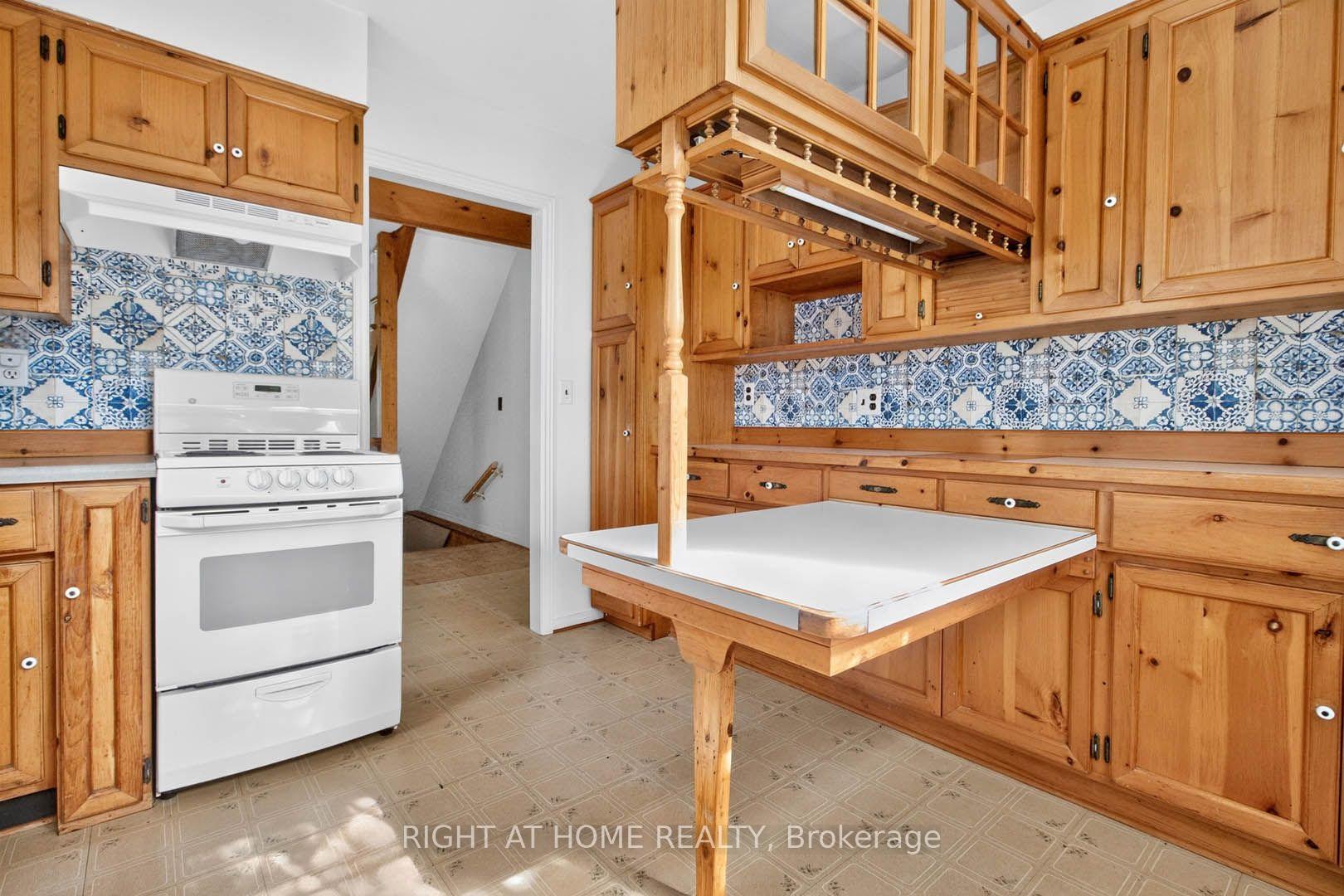Photo 10 of 8 Amelia Street, Brant, Paris — HOMEH