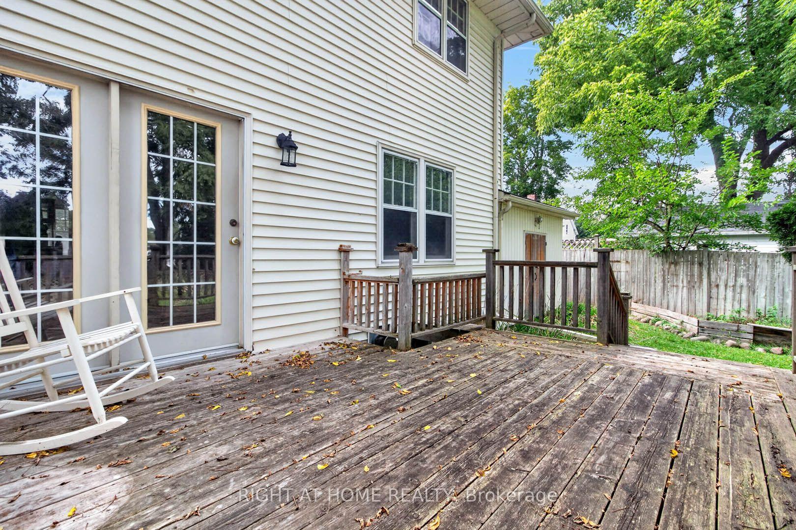 Photo 26 of 8 Amelia Street, Brant, Paris — HOMEH