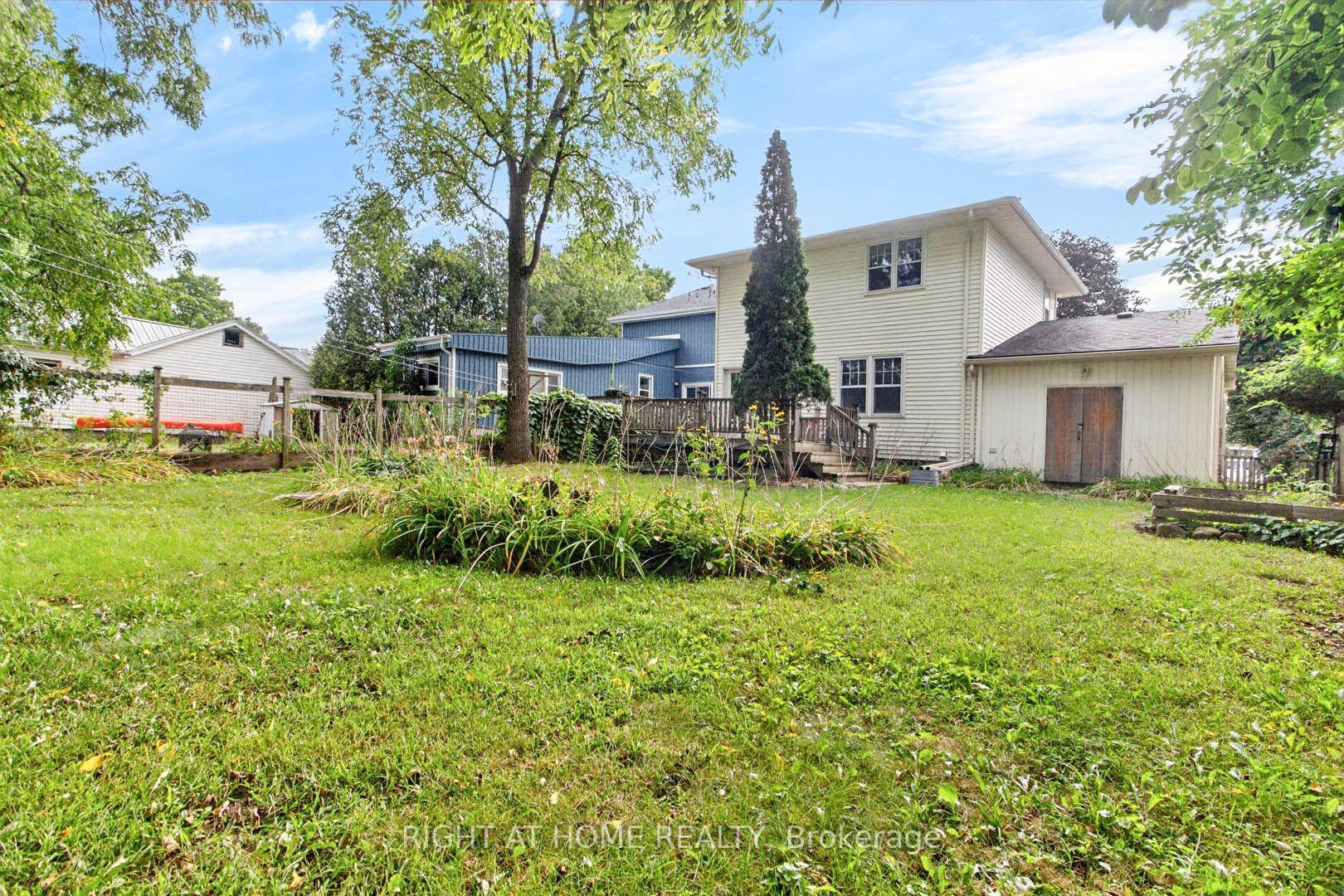 Photo 28 of 8 Amelia Street, Brant, Paris — HOMEH