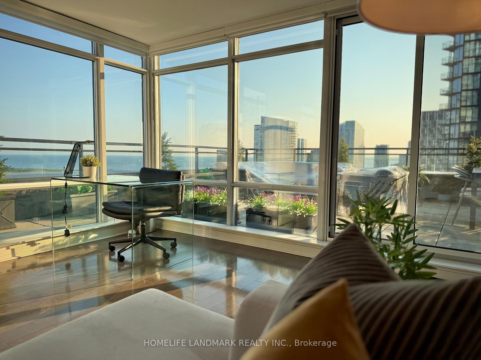 Photo 11 of Unit 3107, 25 Telegram Mews, Toronto, Waterfront Communities — HOMEH
