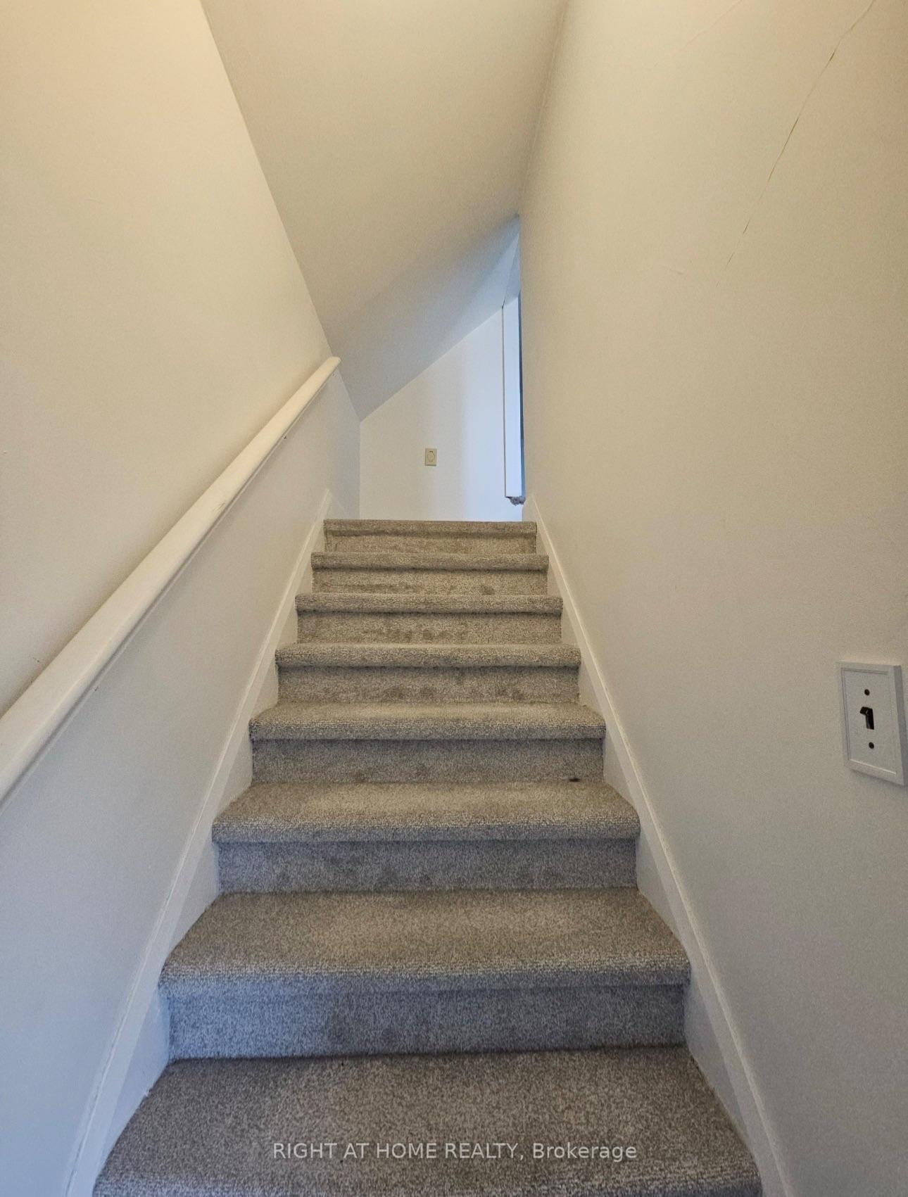 Photo 13 of 62 Harold Street, Oshawa, Central — HOMEH