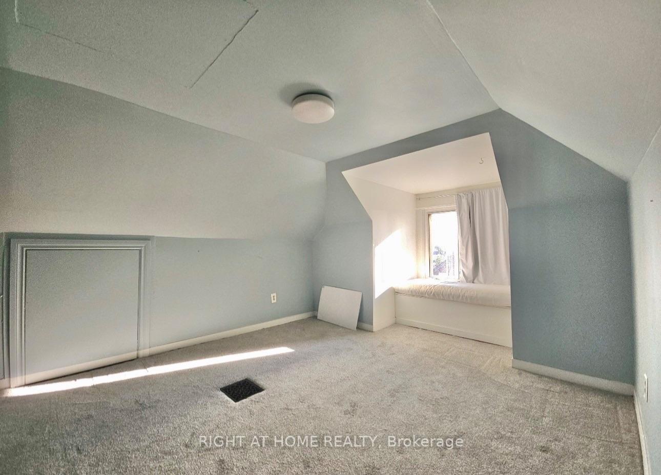 Photo 14 of 62 Harold Street, Oshawa, Central — HOMEH