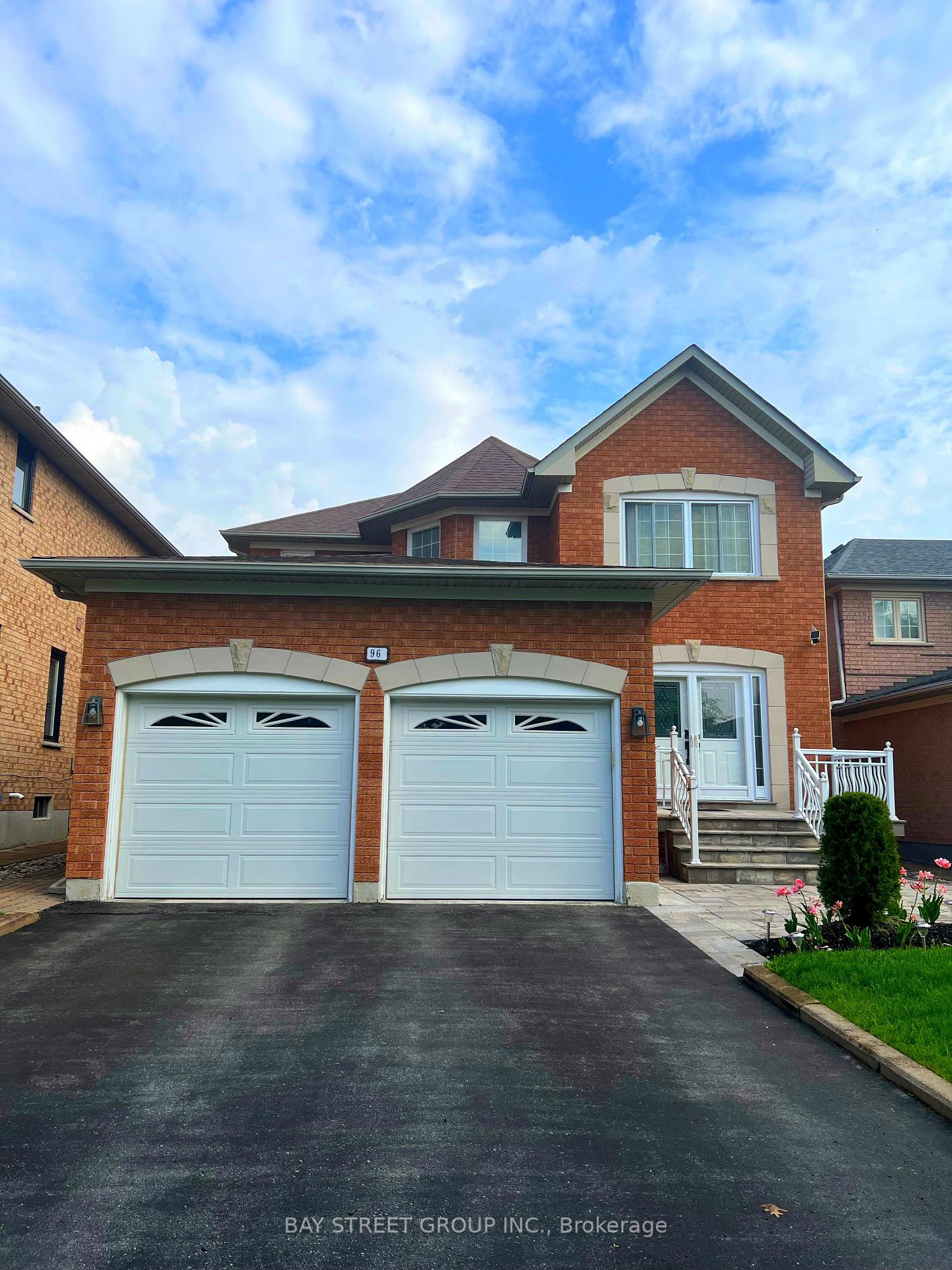 Photo 1 of Bsmt 96 Grandlea Crescent, Markham, Rouge Fairways — HOMEH