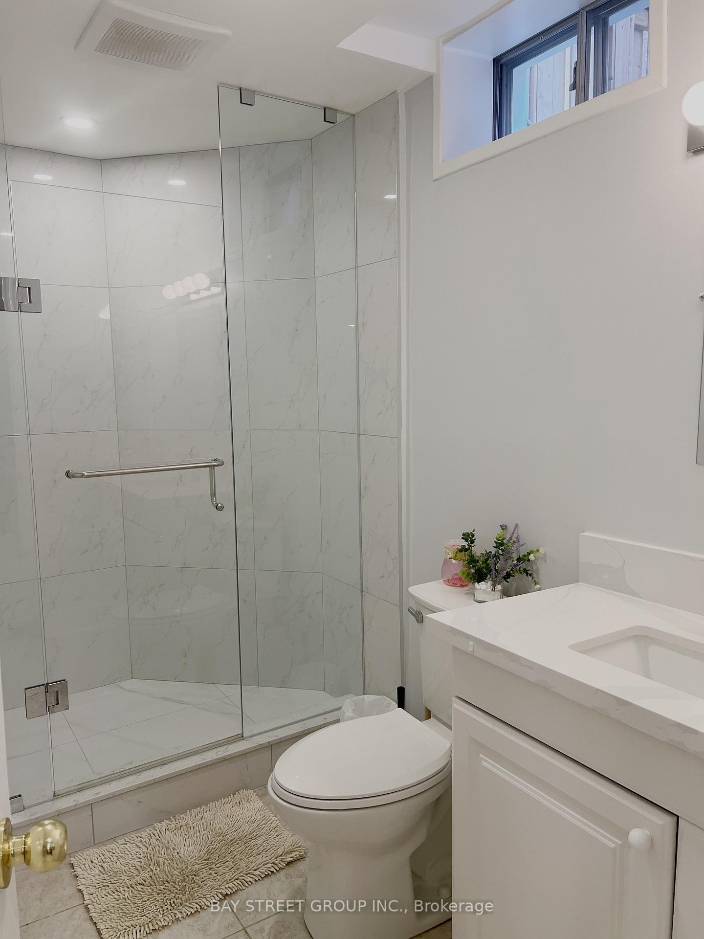 Photo 3 of Bsmt 96 Grandlea Crescent, Markham, Rouge Fairways — HOMEH