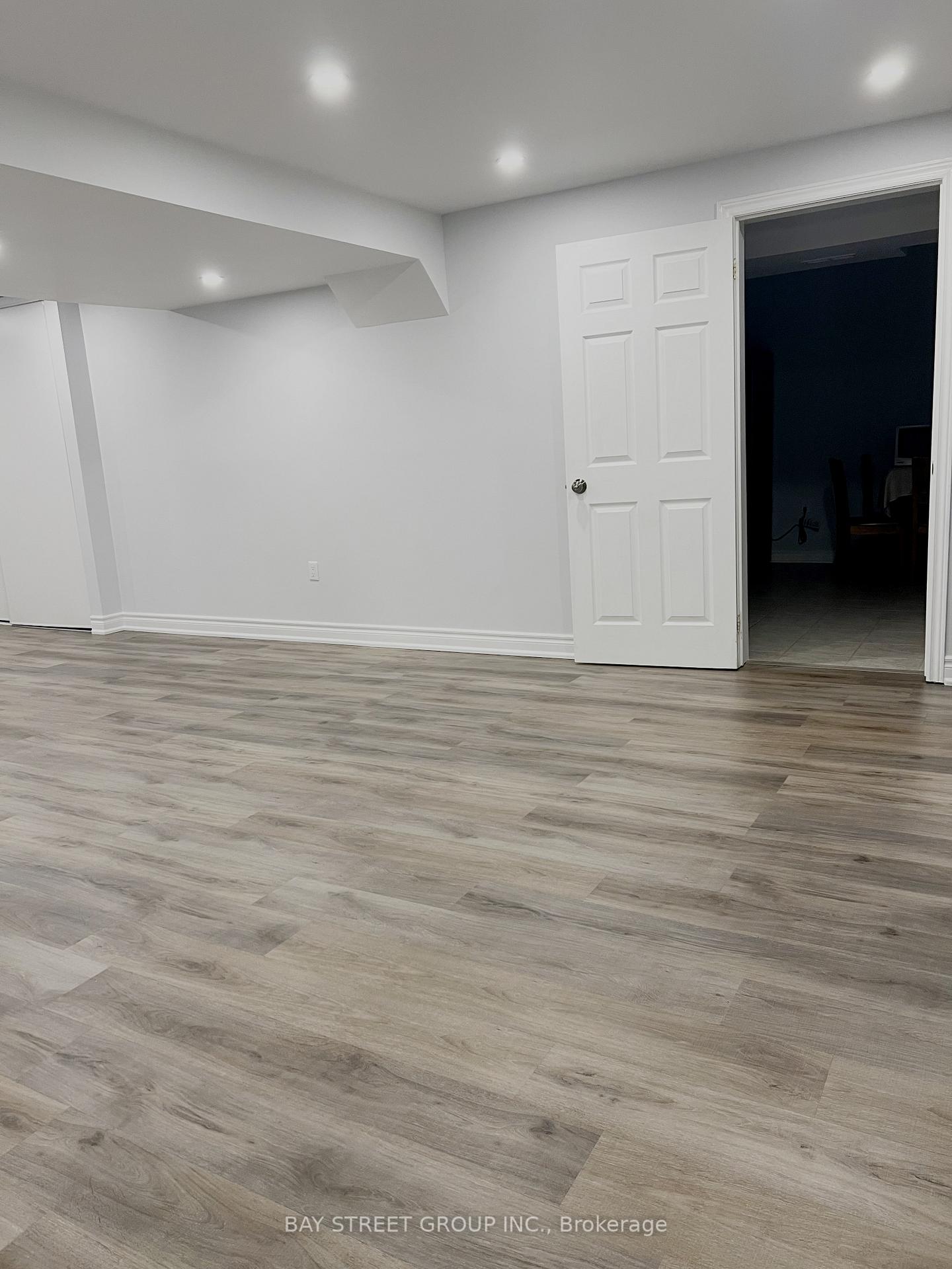 Photo 6 of Bsmt 96 Grandlea Crescent, Markham, Rouge Fairways — HOMEH