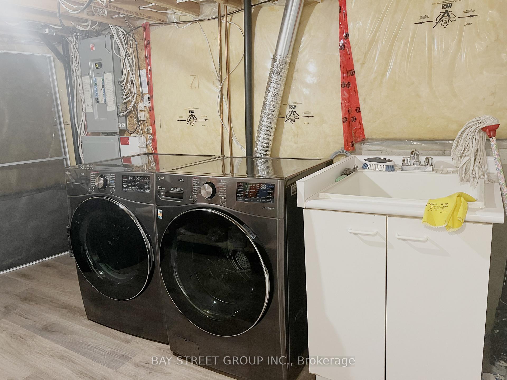 Photo 14 of Bsmt 96 Grandlea Crescent, Markham, Rouge Fairways — HOMEH