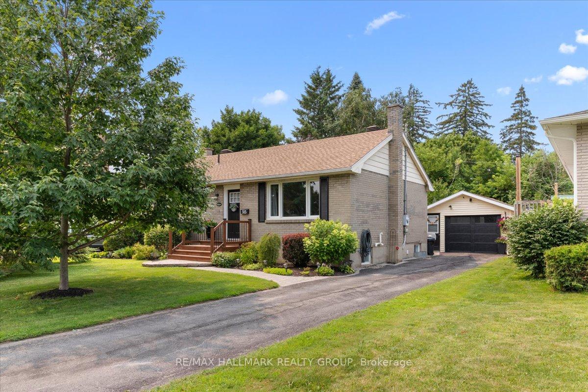 Photo 2 of 515 Clothier Street E, North Grenville, Kemptville — HOMEH