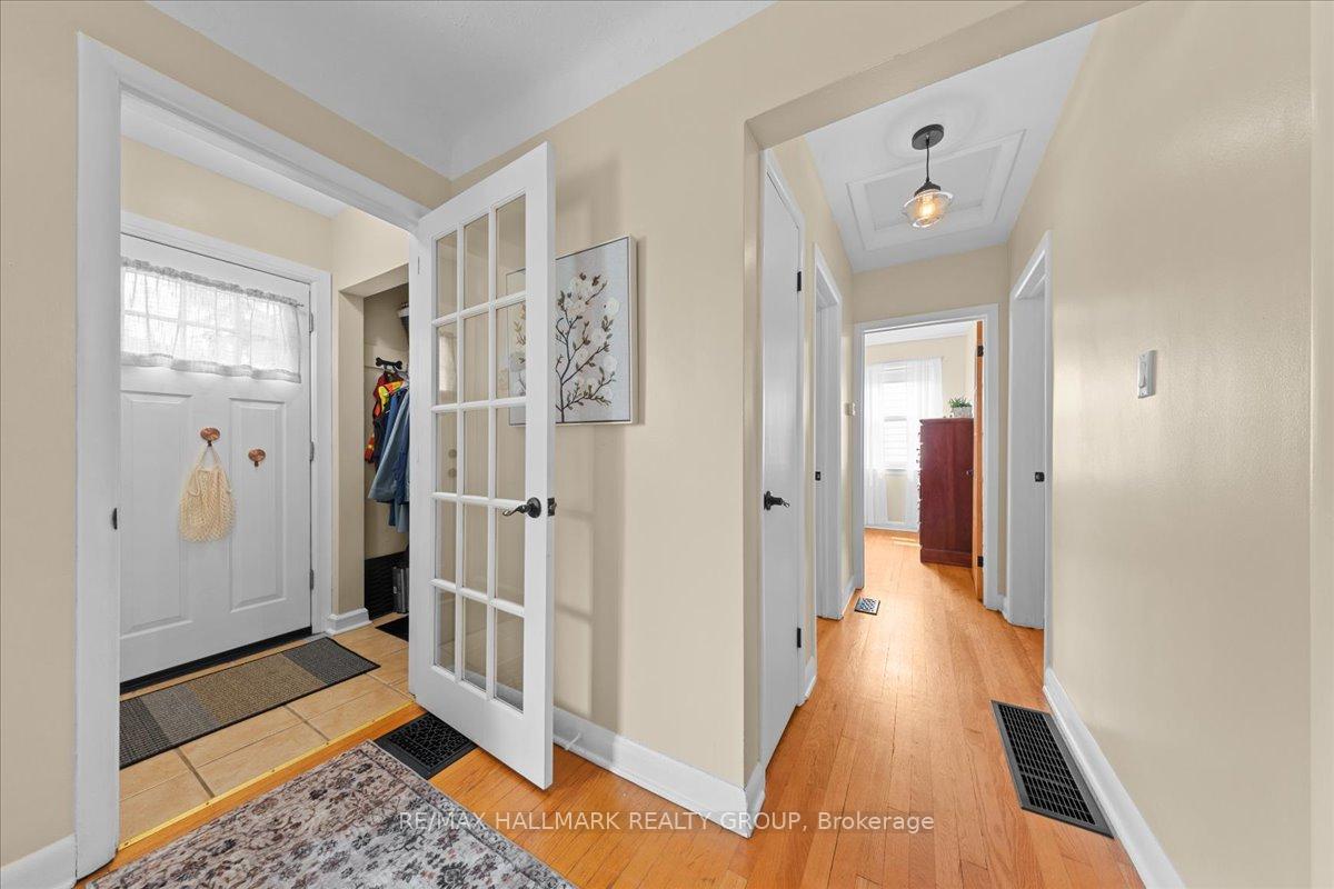 Photo 5 of 515 Clothier Street E, North Grenville, Kemptville — HOMEH