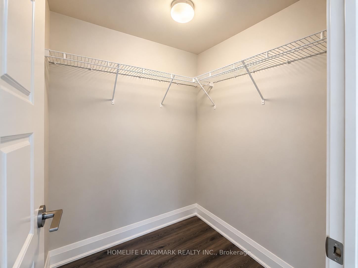 Photo 9 of Unit 1702, 1 Uptown Drive, Markham, Unionville — HOMEH