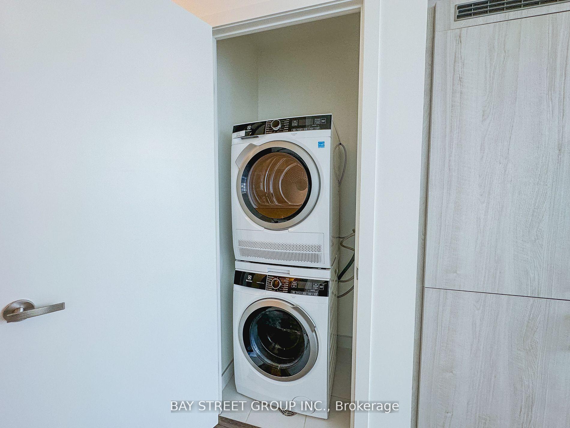 Photo 7 of Unit 4909, 138 Downes Street, Toronto, Waterfront Communities — HOMEH