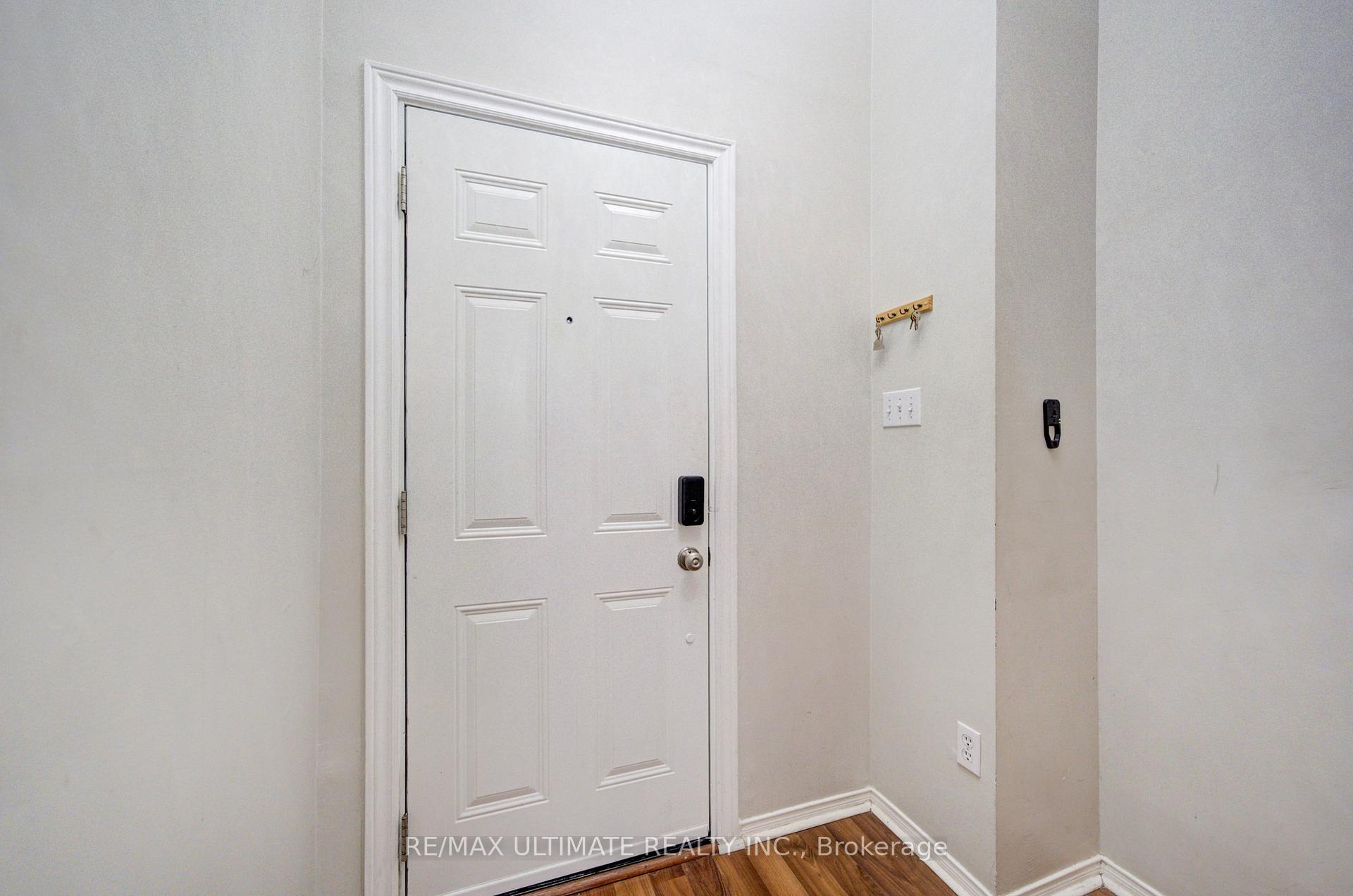 Photo 4 of Unit 53, 45 Bristol Road E, Mississauga, Hurontario — HOMEH