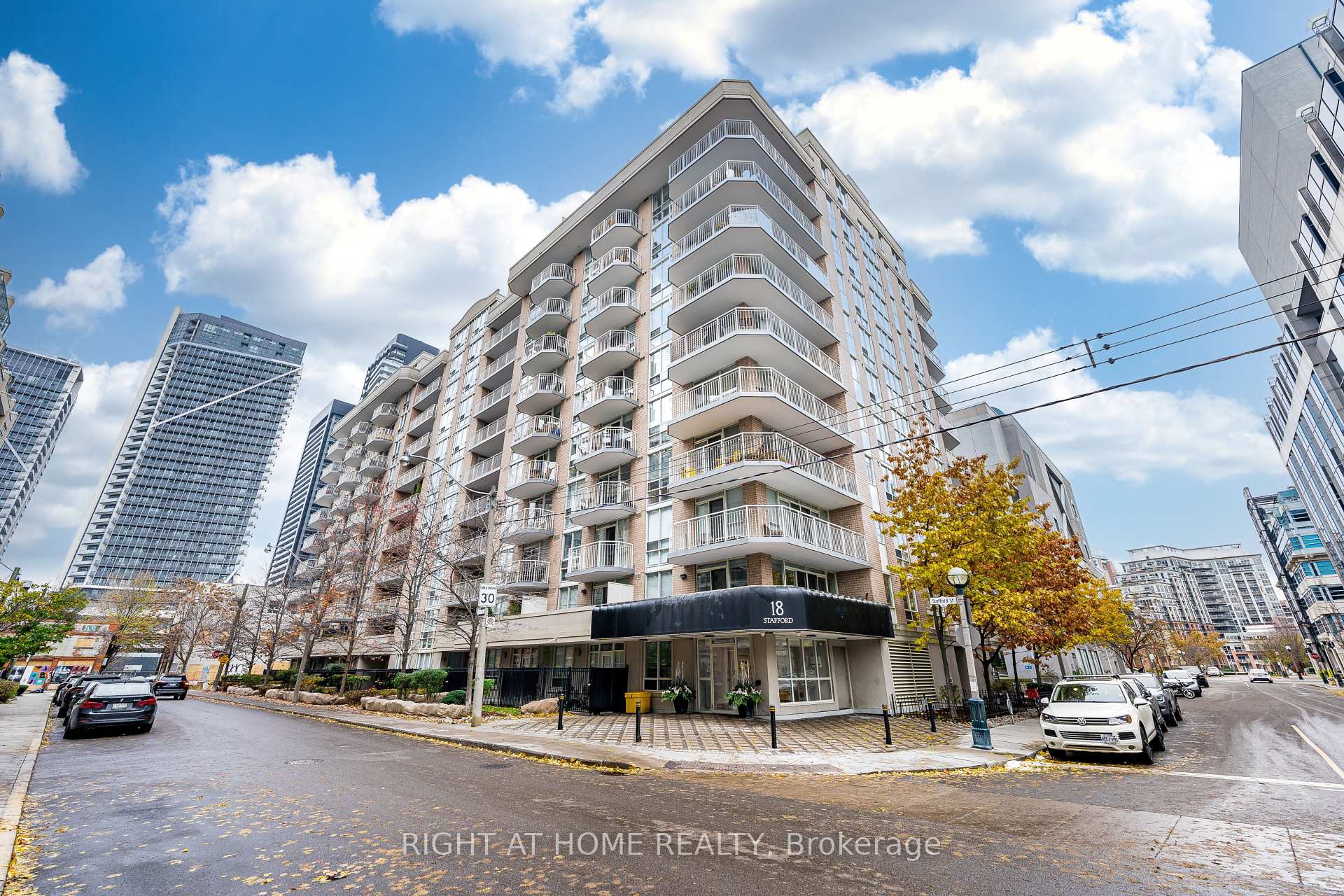 Photo of Unit 602, 18 Stafford Street