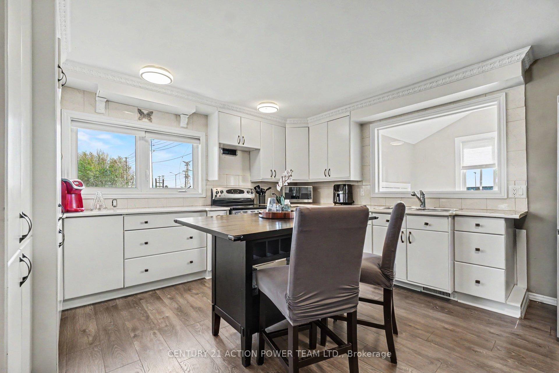 Photo 12 of 2147 Mer Bleue Road, Ottawa, Chapel Hill South - Orleans Village — HOMEH