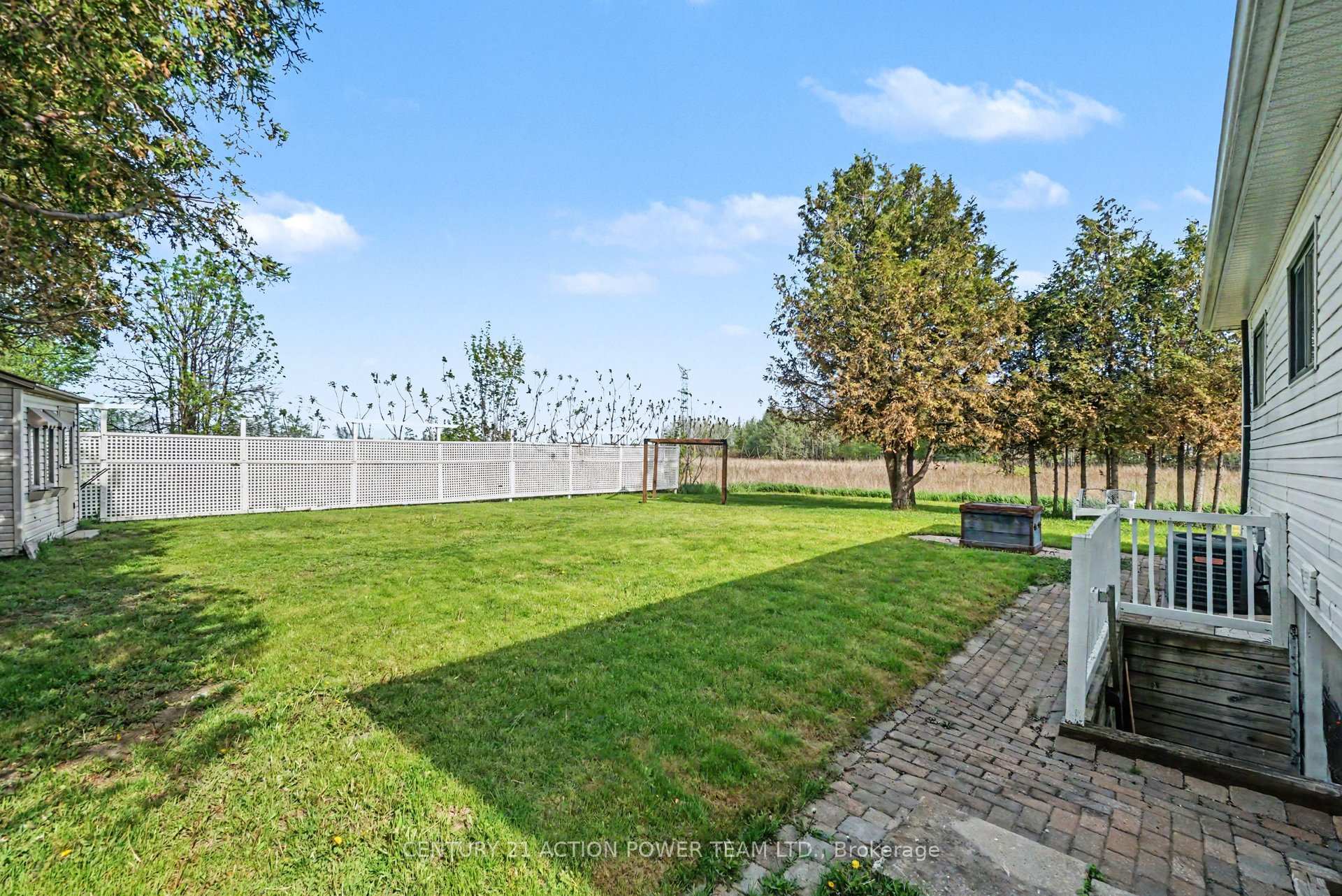 Photo 28 of 2147 Mer Bleue Road, Ottawa, Chapel Hill South - Orleans Village — HOMEH