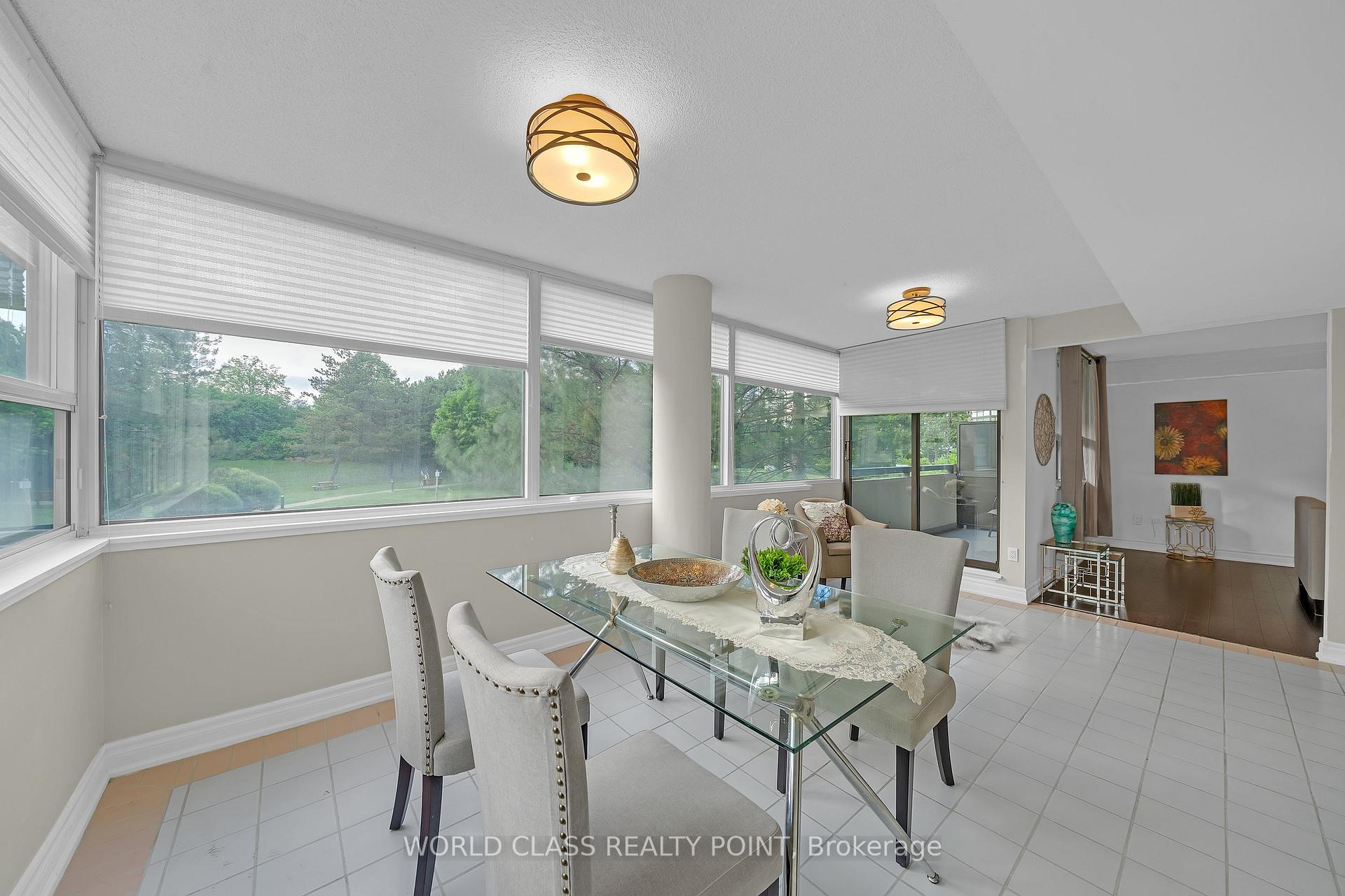 Photo 14 of Unit 201, 40 Harding Boulevard W, Richmond Hill, North Richvale — HOMEH