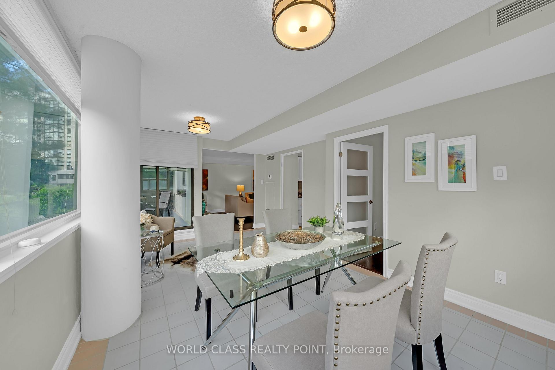 Photo 18 of Unit 201, 40 Harding Boulevard W, Richmond Hill, North Richvale — HOMEH